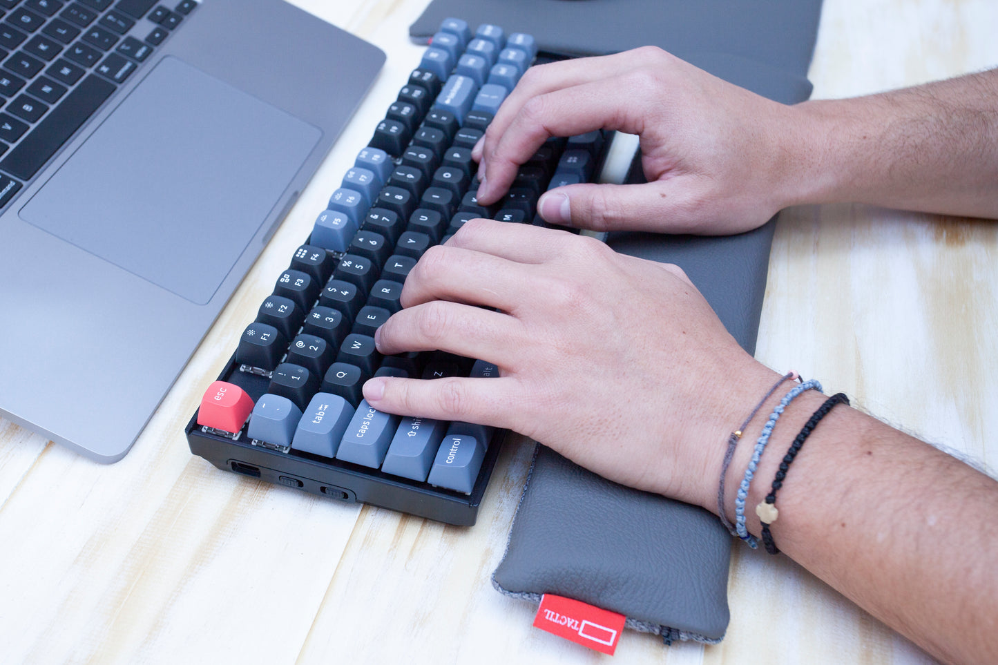 Typing wrist rest cushion, slim