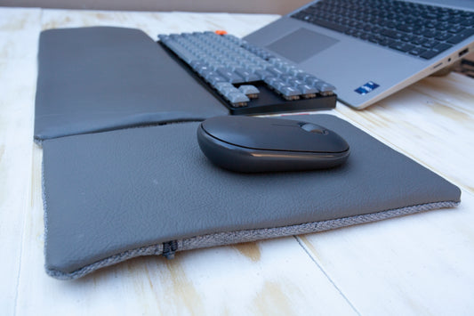 Mouse pad, low profile